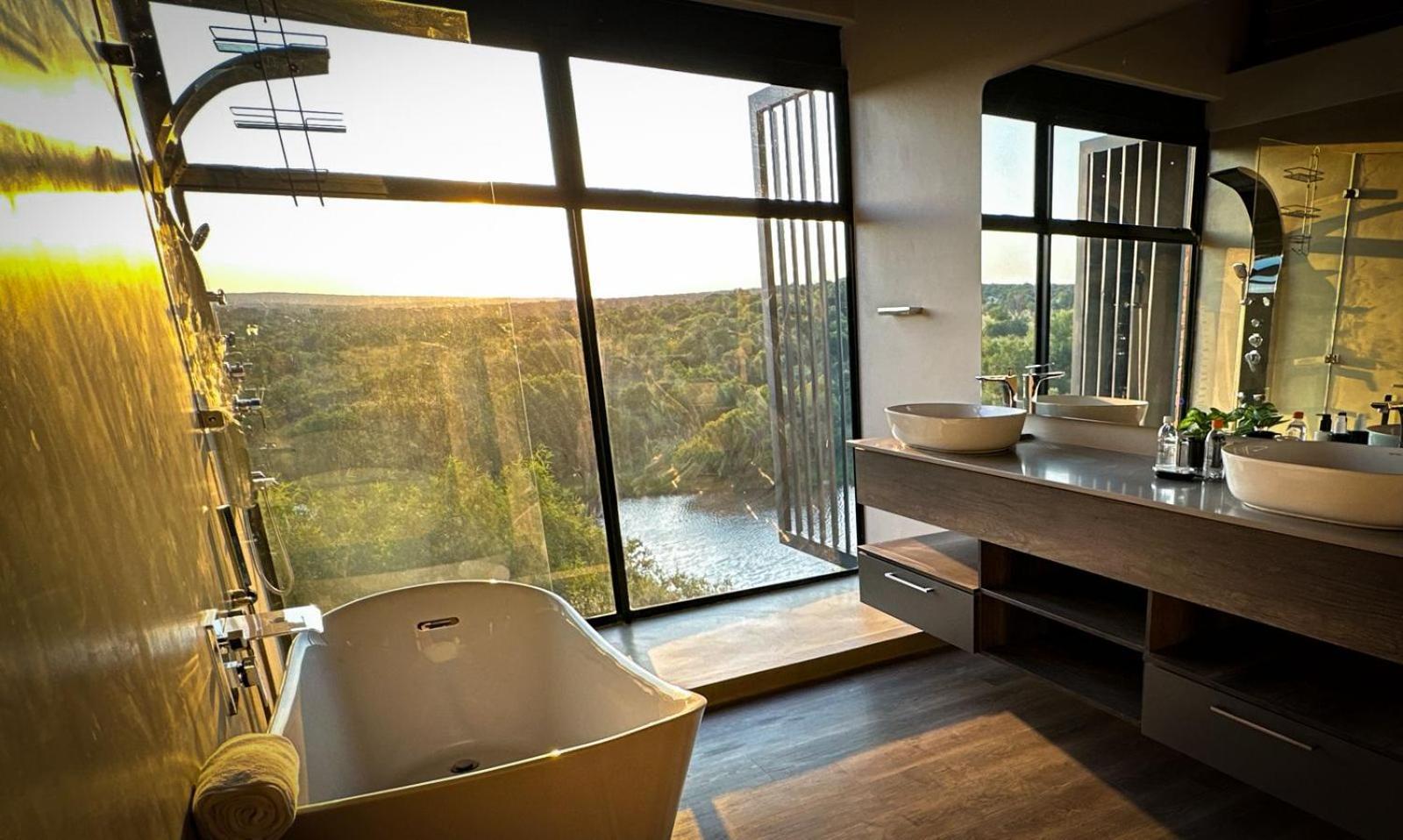 The Cliffhanger Lodge Mabula Game Reserve Dış mekan fotoğraf